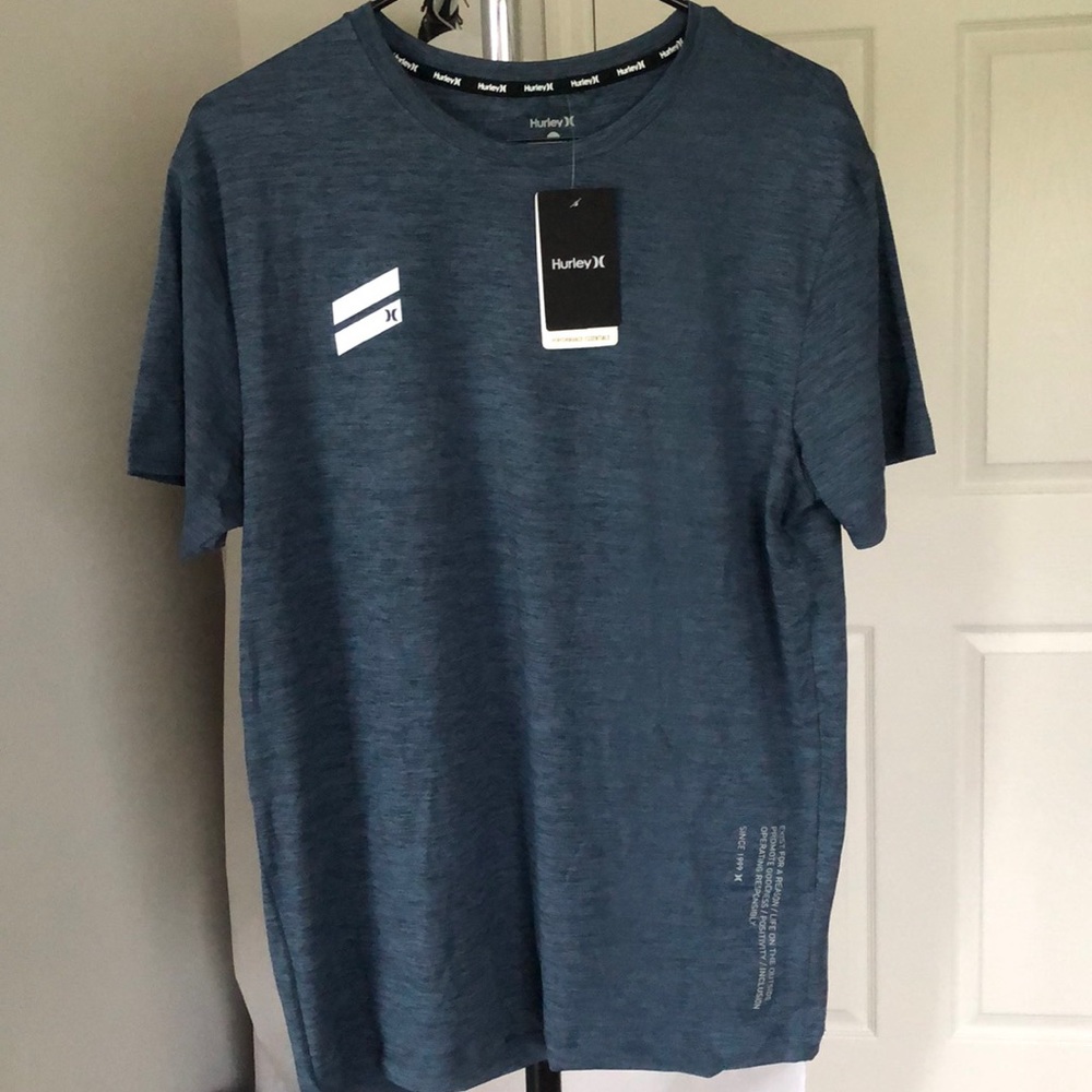 NWT Hurley Mens Short Sleeve Crew Neck T-Shirt with gray details
